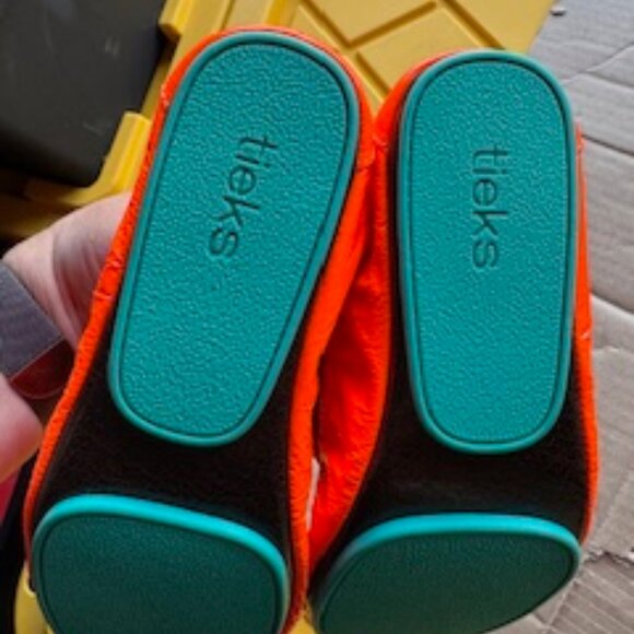 Tieks by Gavrieli Outrageous Orange Patent ballet flats, Size 11 like NEW - Picture 10 of 10